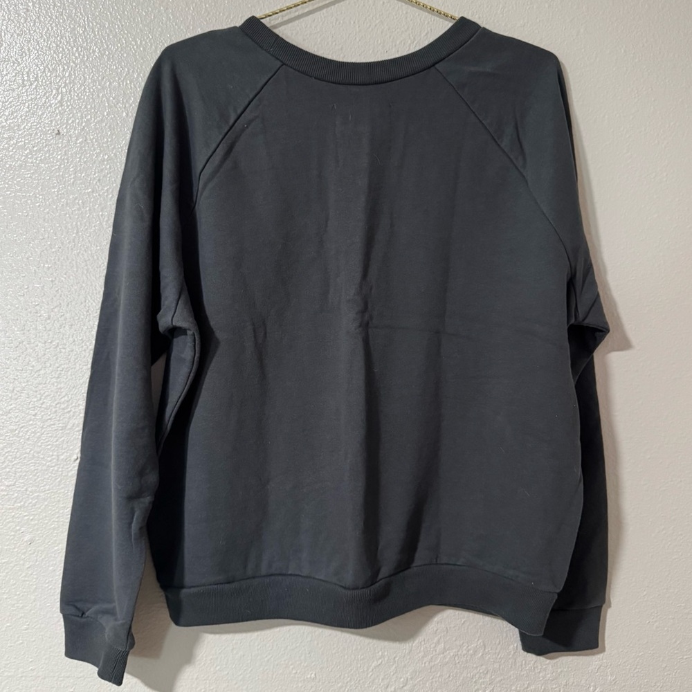 ban.do I AM VERY BUSY Gray Crewneck with Gold Print - Picture 4 of 4